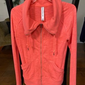Lorna Jane zip up